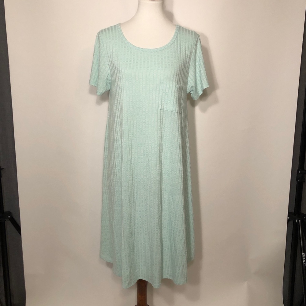 Lularoe Mint Carly Size M